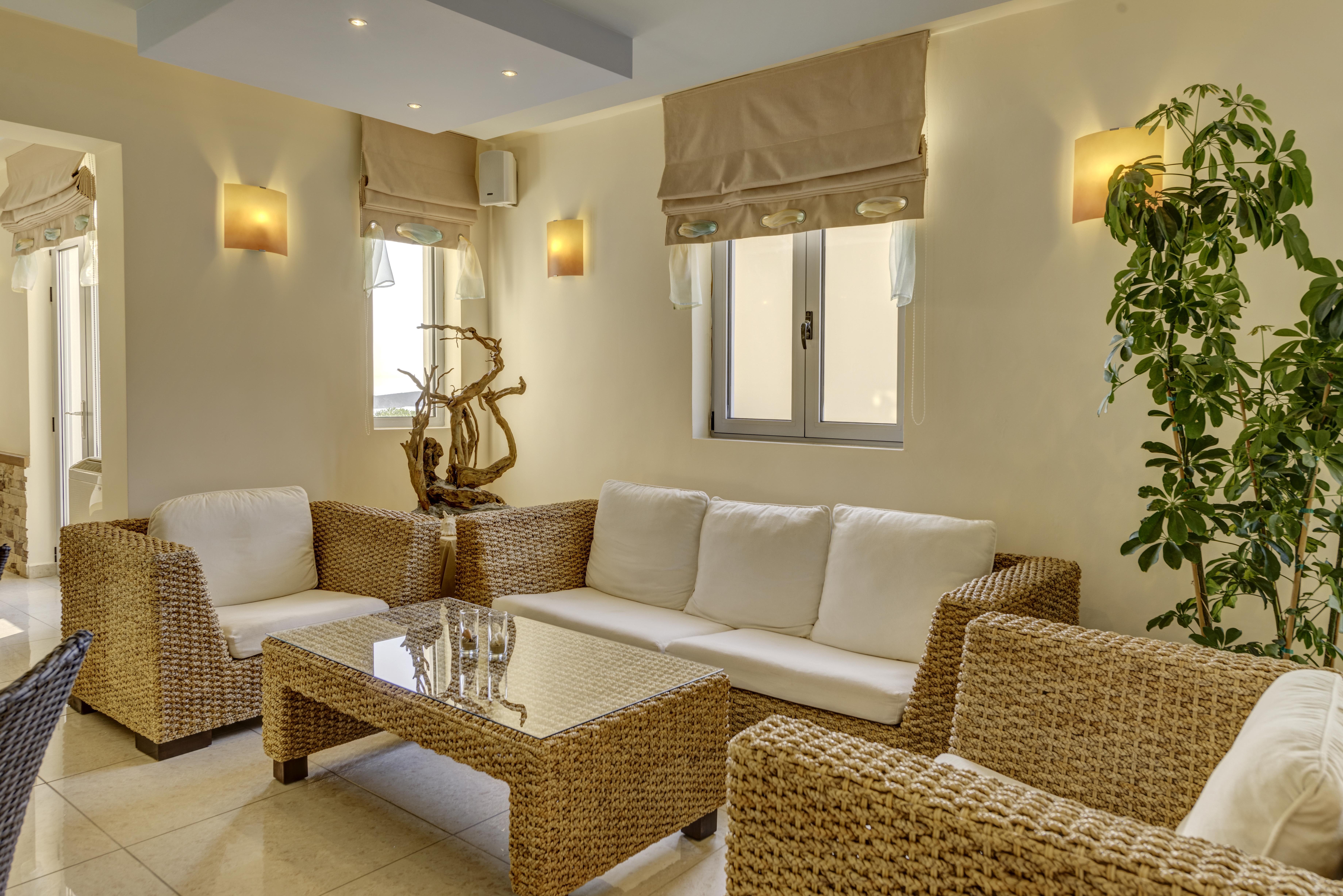 Sunrise Beach Suites Azolimnos Exteriör bild